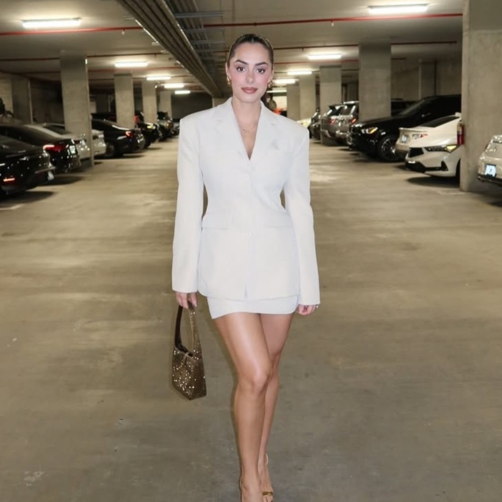 NWT Helsa Recycled Twill S Curve Jacket Blazer Fi… - image 2